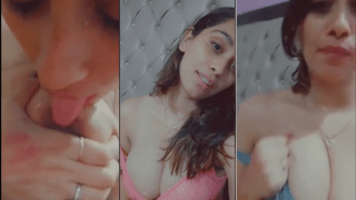 Seduce sexy indian gfs live boob lick show